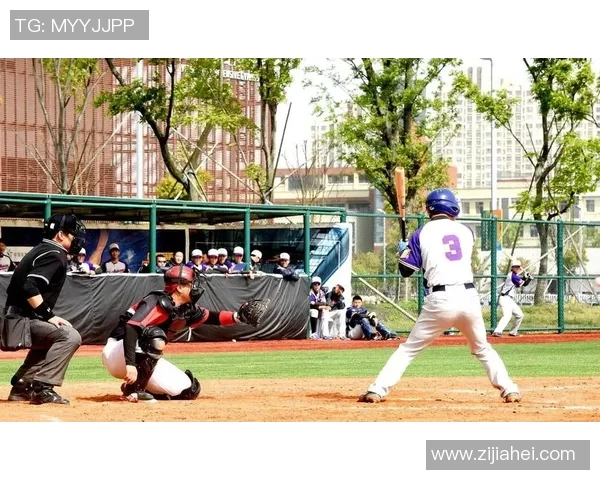 世界攀岩锦标赛点评：成都滑板队的节奏表现